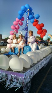 2015 Marshall County parade> "Its heavenly to live at home"